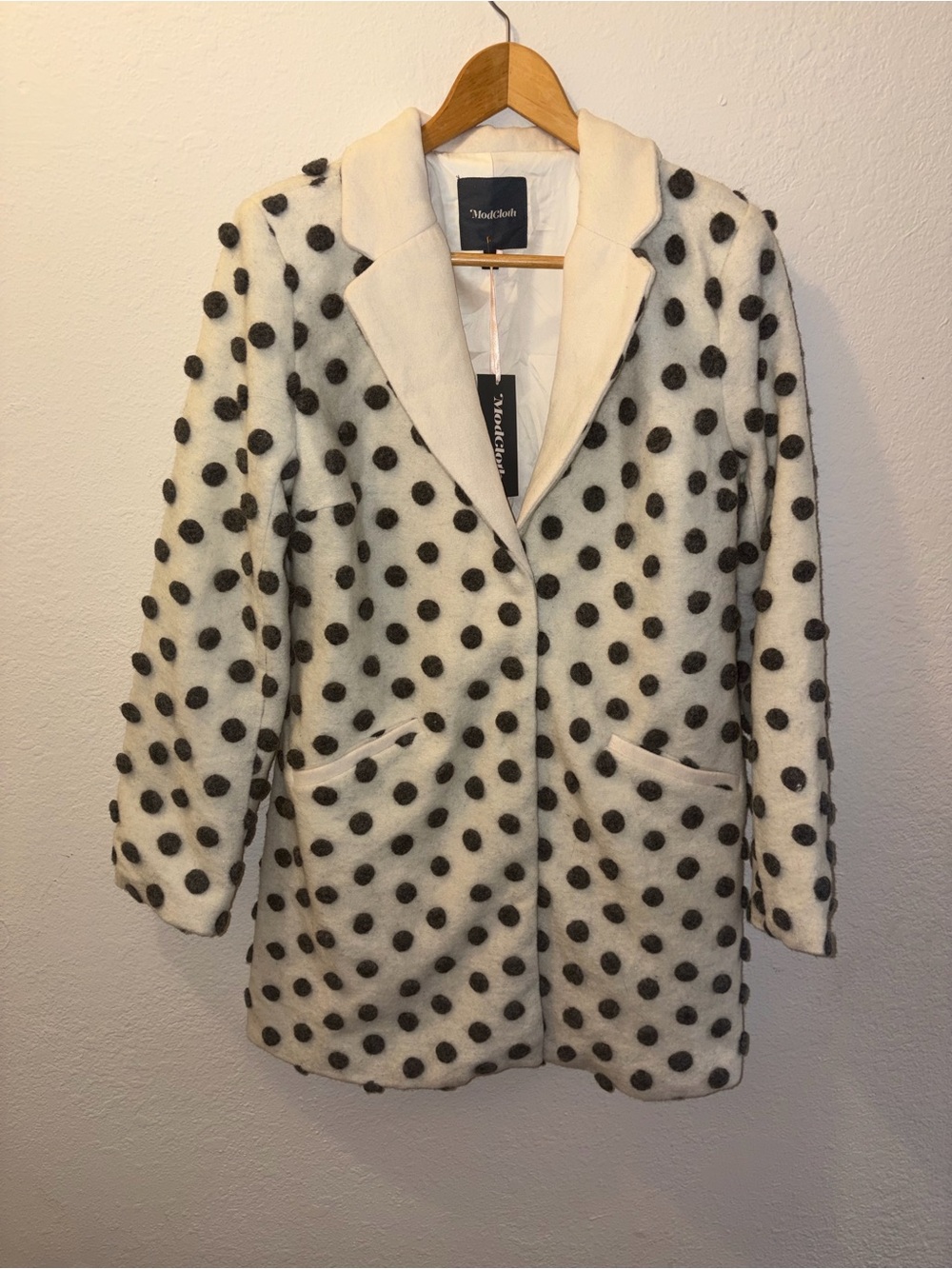 Women’s NWT  Modcloth Salient 3D Pom Pom Polka Dot Wool Peacoat Sz medium
